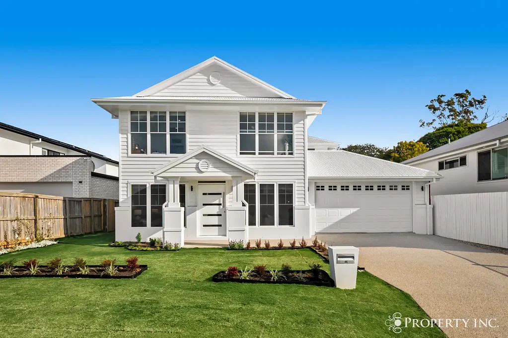 Bridgeman Downs 5 Slaapkamer REFINED FAMILY LIVING, BEAUTIFULLY CONSIDERED.