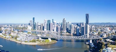 澳洲房市大分化！布里斯班、珀斯年底还要涨 5 万，悉尼墨尔本却在“挤泡沫”？