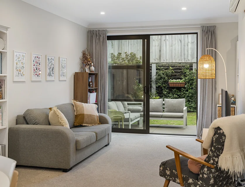 33C O'Meara Street, Swanson, Waitakere City, 2 Bedrooms, 1 Bathrooms, Townhouse