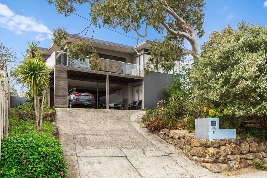 102 McMahons Road, Frankston, VIC 3199