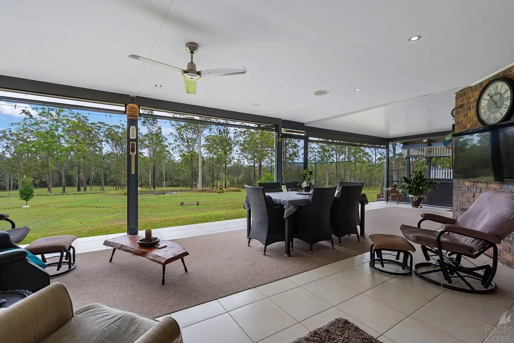Coolongolook 4房  River, Acreage & Coastal Living – The Best of All Worlds