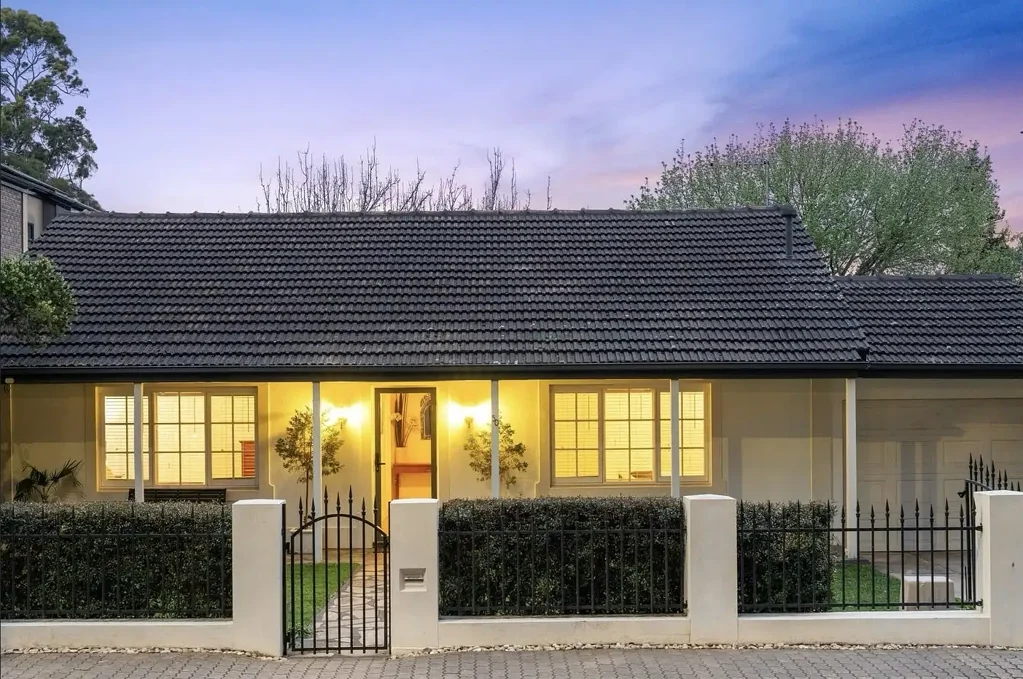 LUX LISTING WITH SOLAR & 4 BEDROOMS