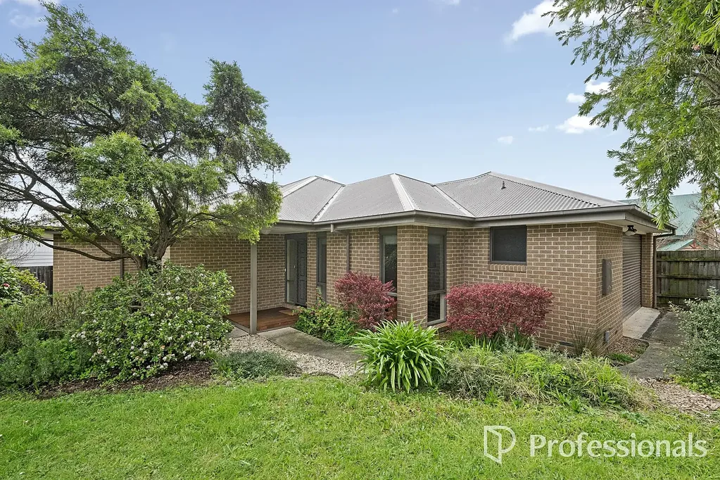 Wandin North 3બેડરૂમ Effortless Single-Level Living in a Prized Wandin North Location