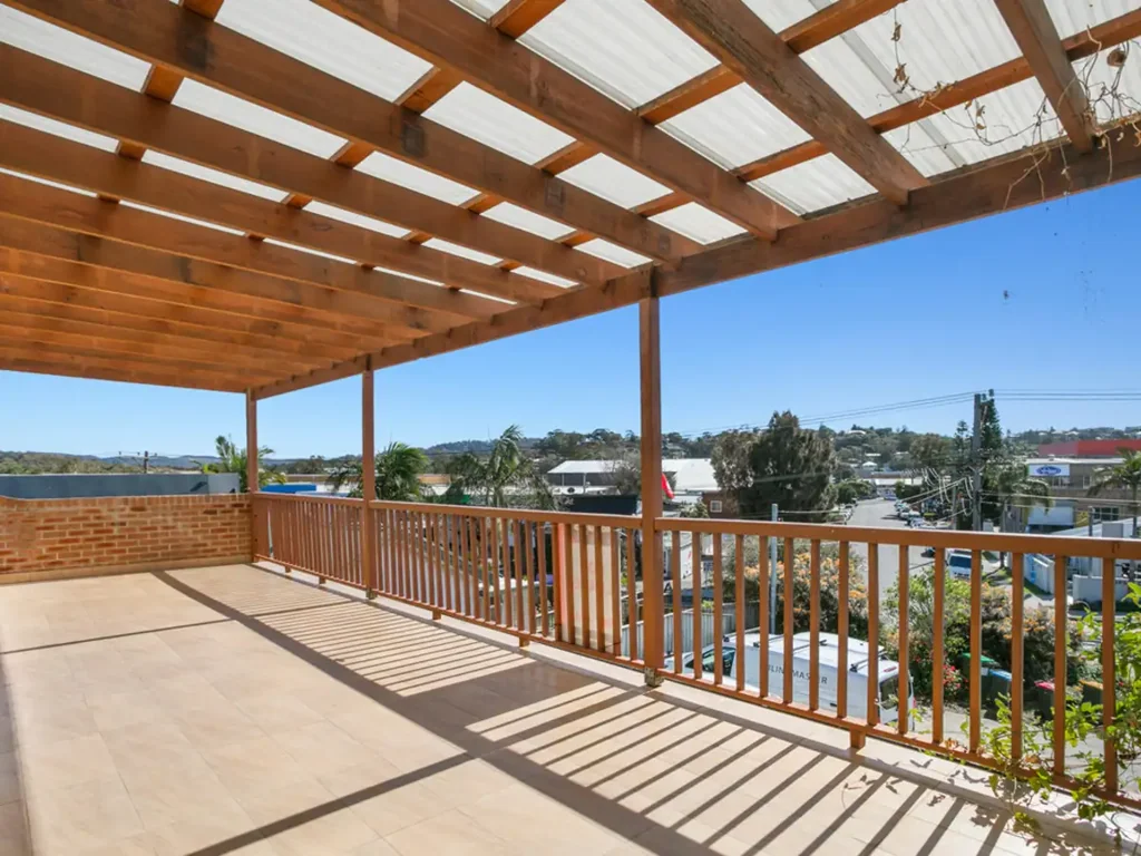 Spacious Two-Bedroom Apartment in the heart of Mona Vale