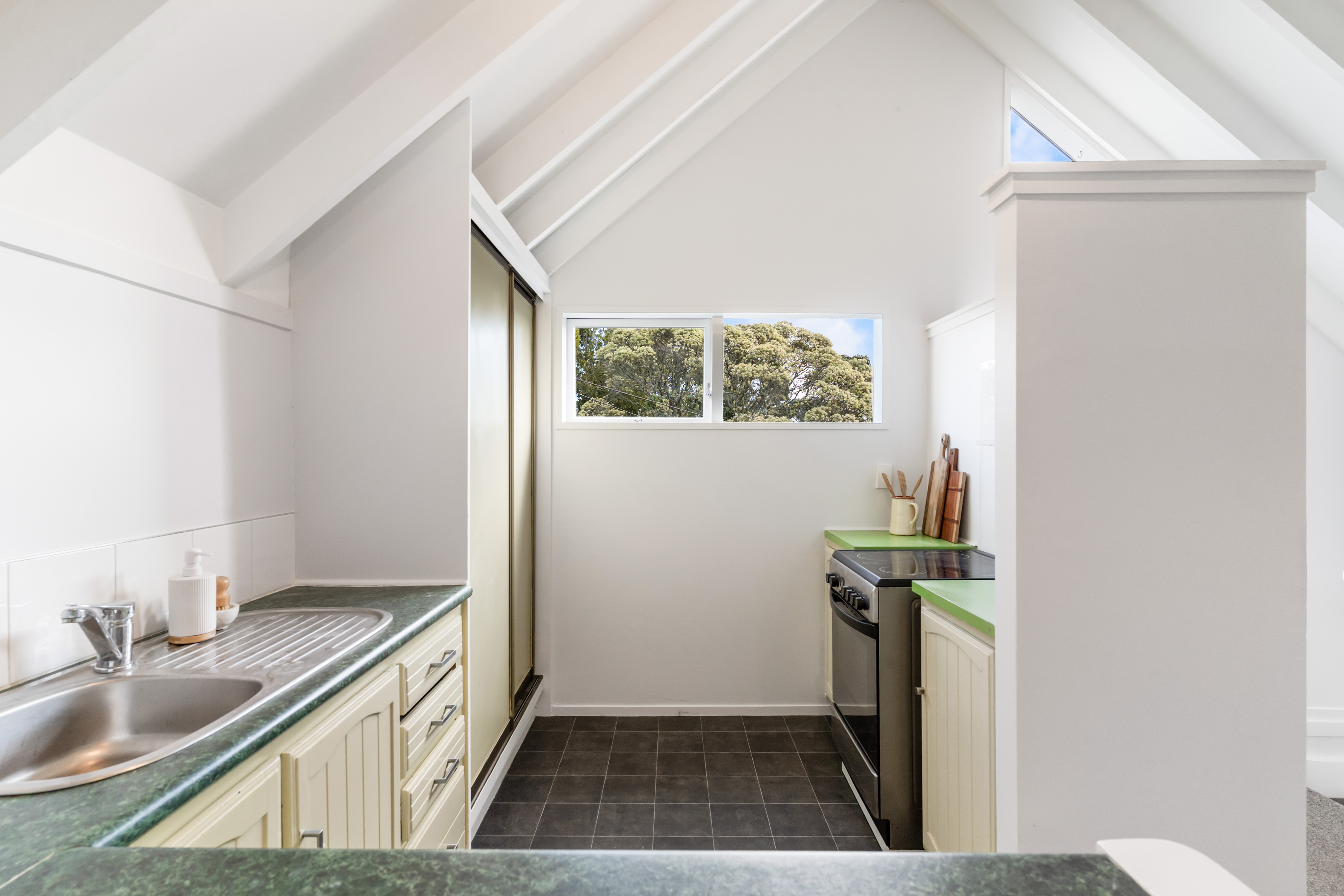37C Alverston Street, Waterview, photo 11