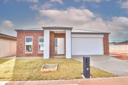 19 Luckymack Way, Mildura