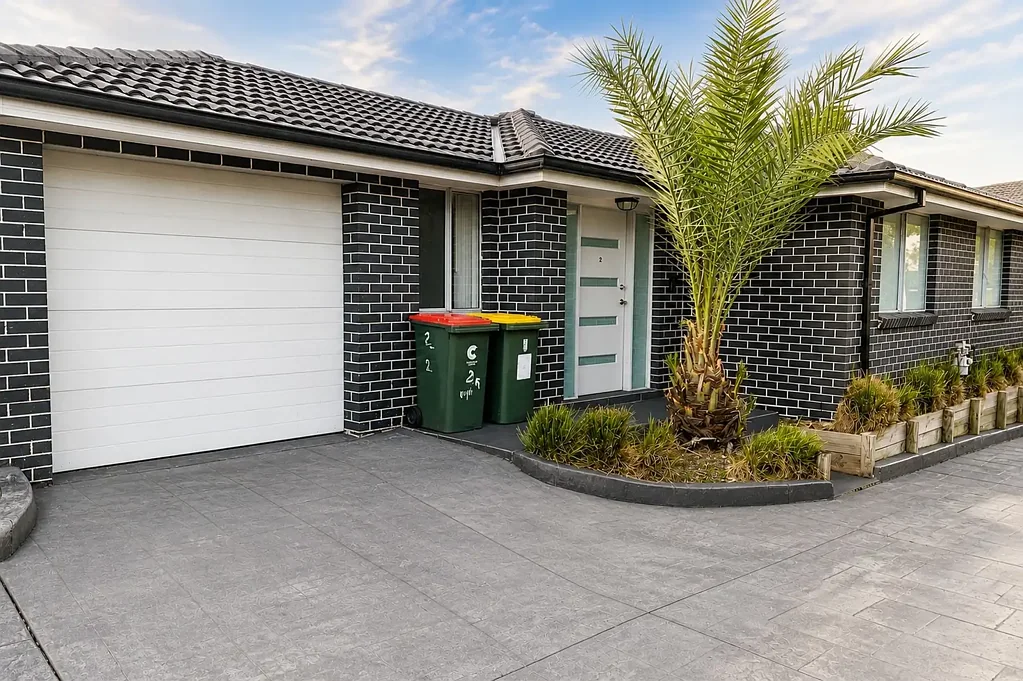 Beautifully Presented 3 Bedroom Villa