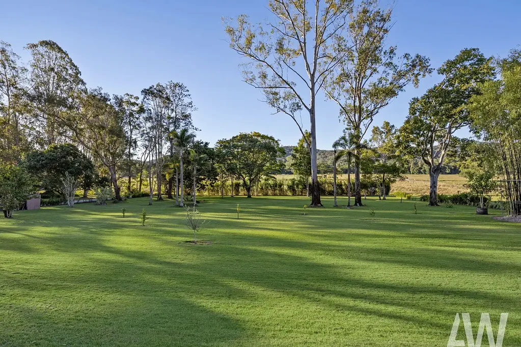 200 Connection Road, Glenview, QLD 4553