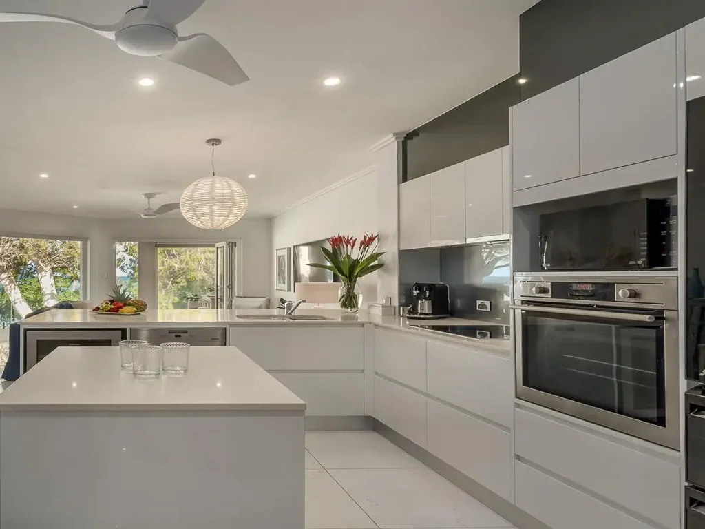 Palm Cove 2房  Luxury beachfront -2 ensuite Penthouse apartment.