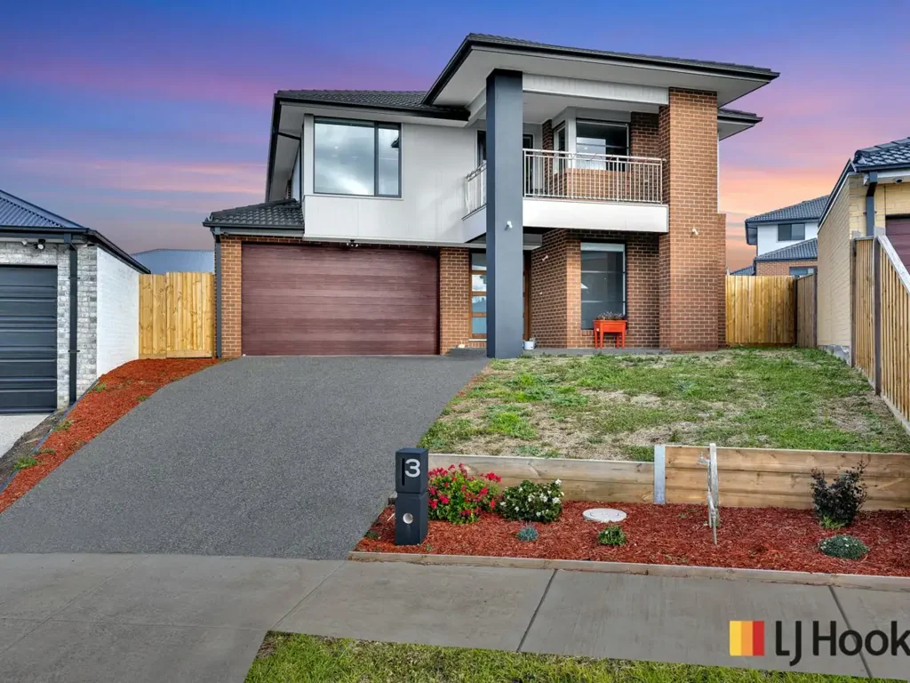 Sunbury 6房 Redstone Estate 尊贵豪宅，奢华家庭生活 Luxury Family Living in the Prestigious Redstone Estate
