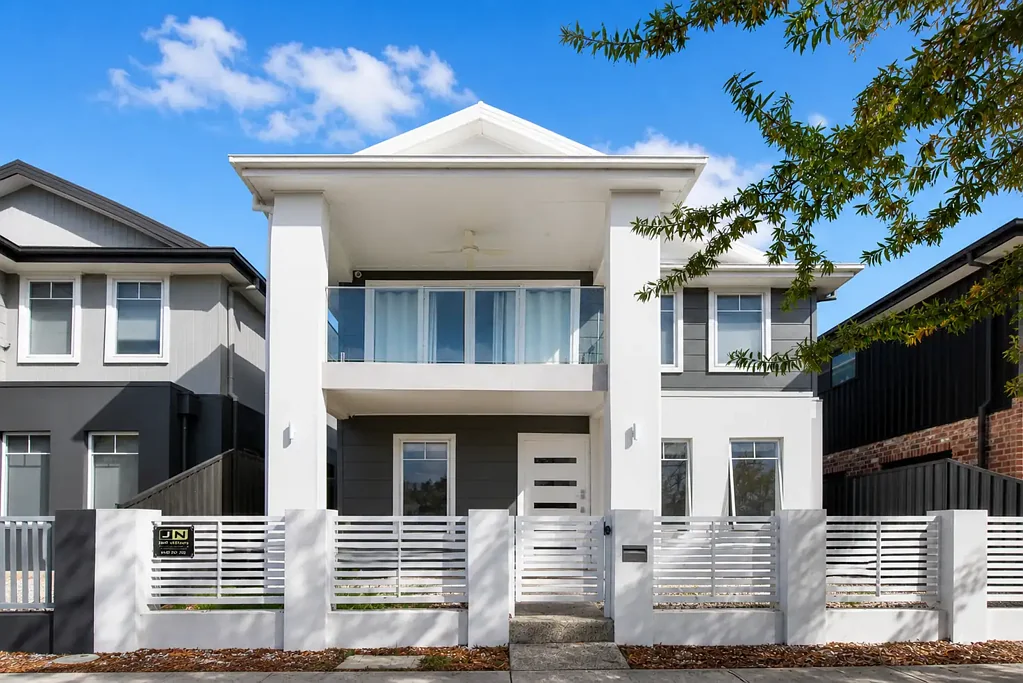Wagga Wagga 4房  STUNNING FOUR BEDROOM IN CENTRAL WAGGA