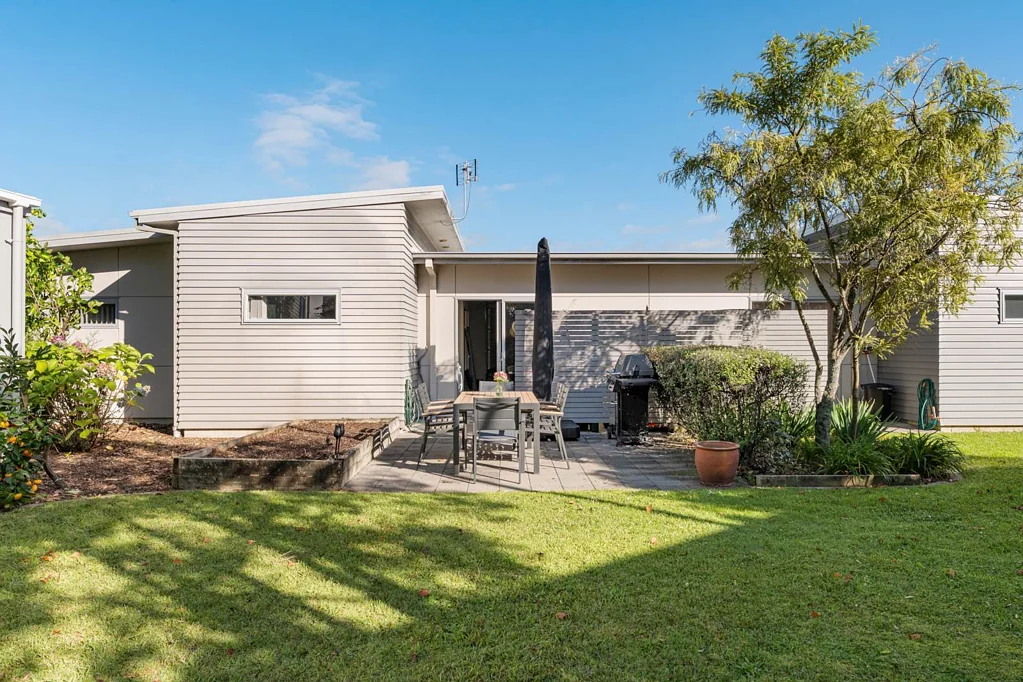 Omokoroa 2部屋 Affordable, Central, Single Level Living!!