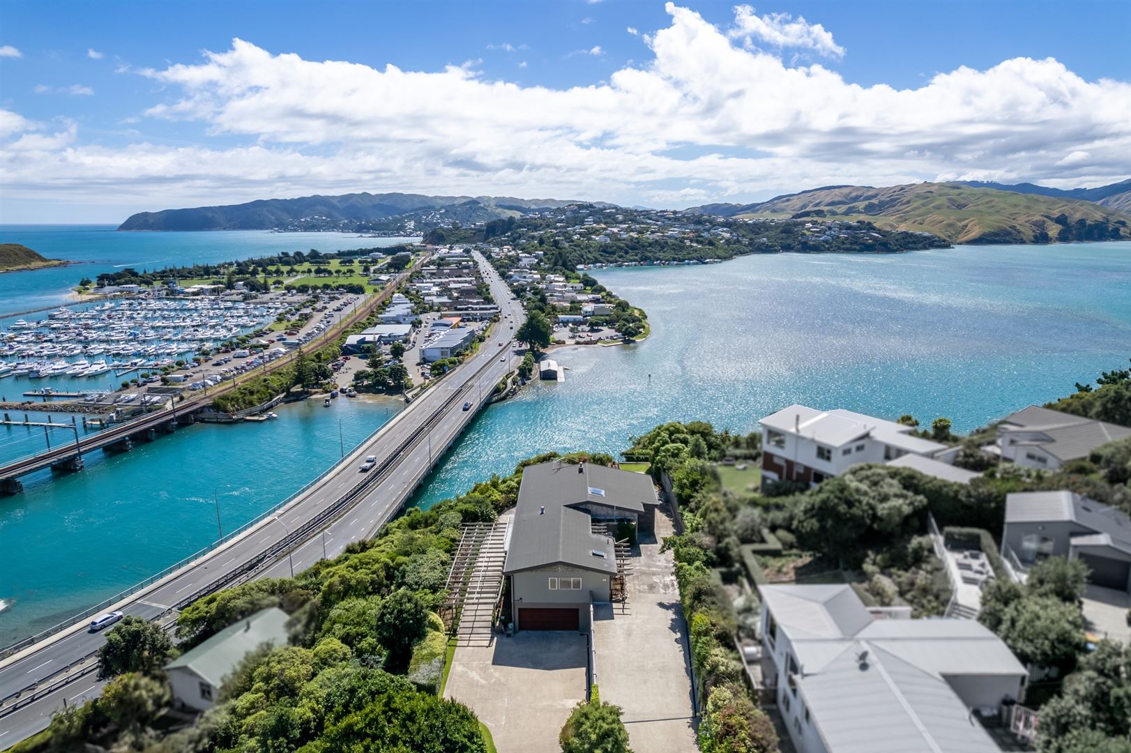 62 Kiriwai Road, Paremata, Porirua, 4 rūma, 0 rūma horoi