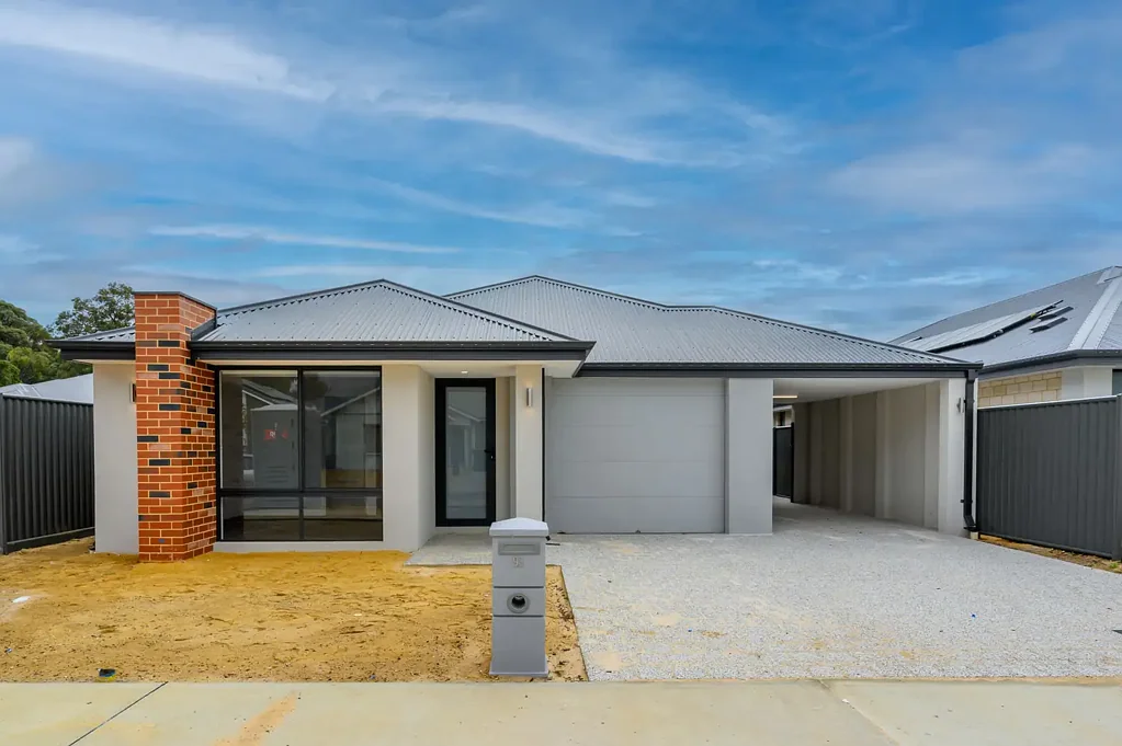 Brand new 3-bedroom home for rent, inclusive of electricity, gas, and water usage.