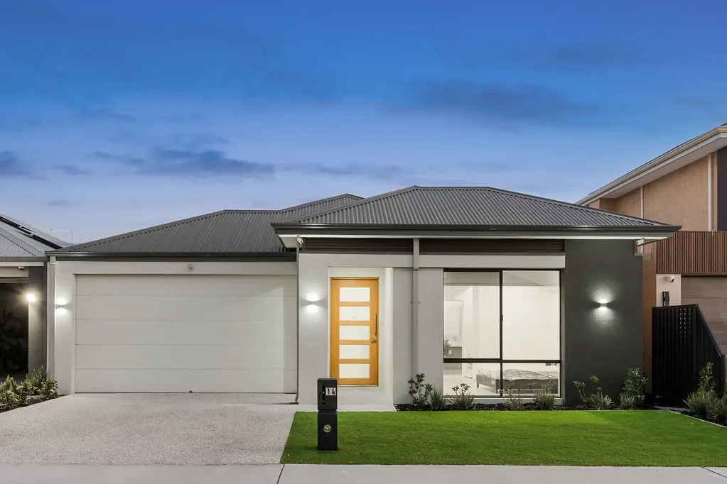 14 COULOIR ST, Treeby, WA 6164