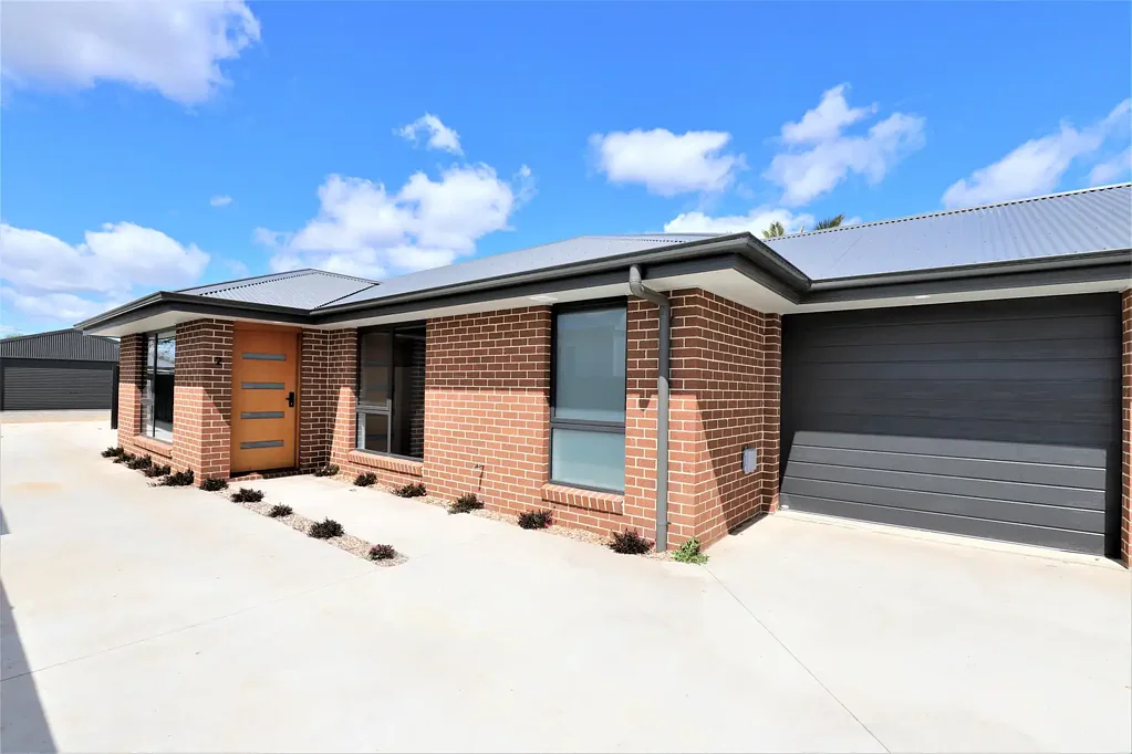2/16 Hay Street, Cootamundra, NSW 2590