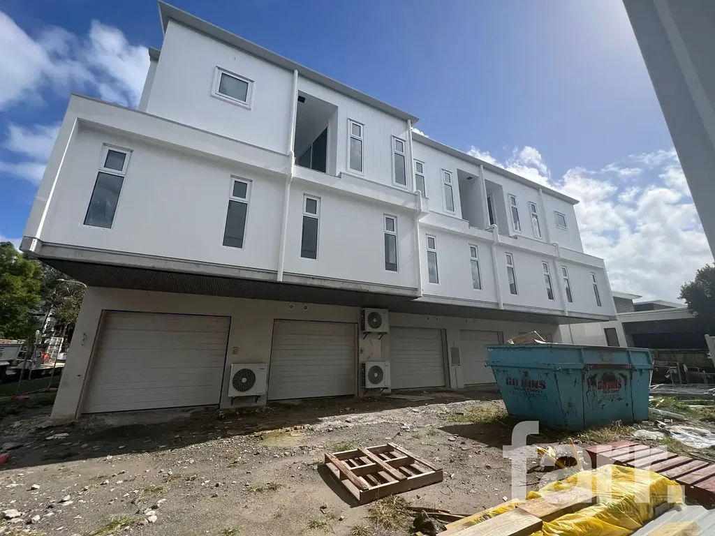 Runaway Bay 3Kwarto Lux Living, Boutique Location