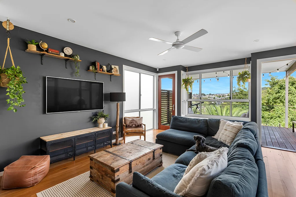 6/33 William Davies Drive, Figtree, NSW 2525