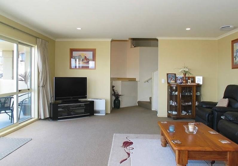 11 Dress Circle, Newlands, Wellington, 5房, 0浴