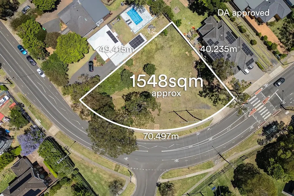 Berowra Berowra中心宝地 1548平米平坦地块 DA已批 投资增值良机 步行车站学校 邻Village Shops 公园步道 Expansive land offering with DA in prime location.