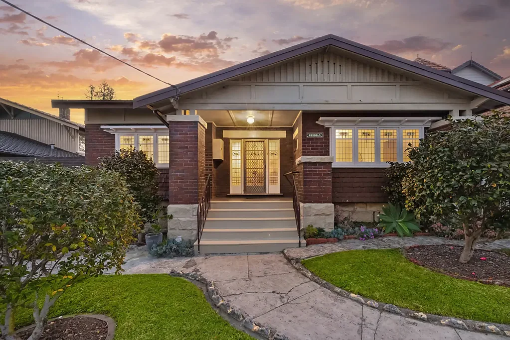 Balgowlah 3ਬੈੱਡਰੂਮ Timeless Art Deco elegance