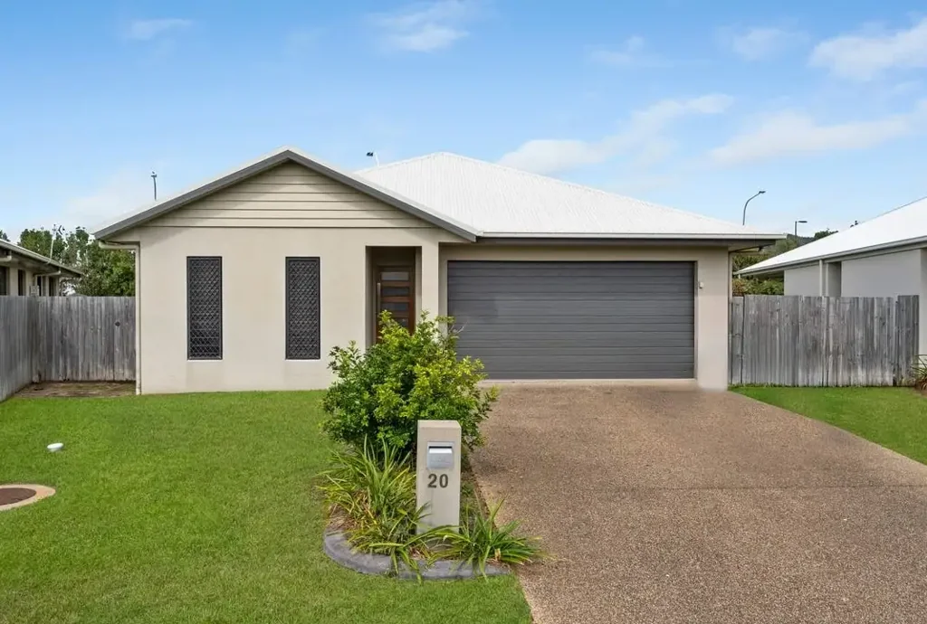 Idalia 4 Bedroom Modern Family Living in the Heart of Idalia