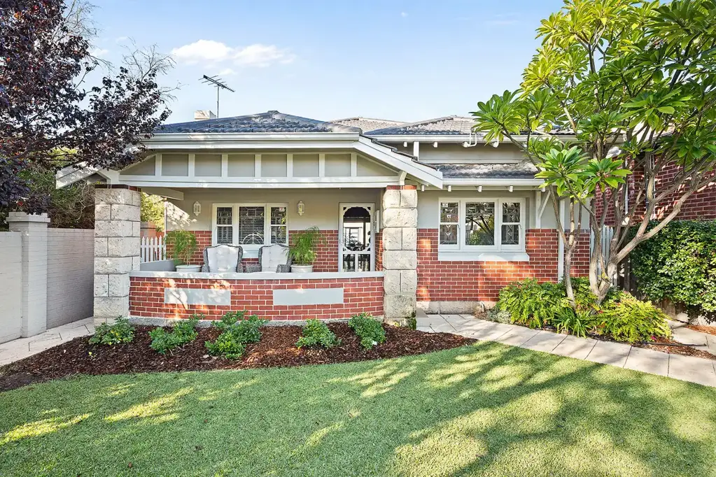 Mount Hawthorn 4房  Reimagined Californian Bungalow