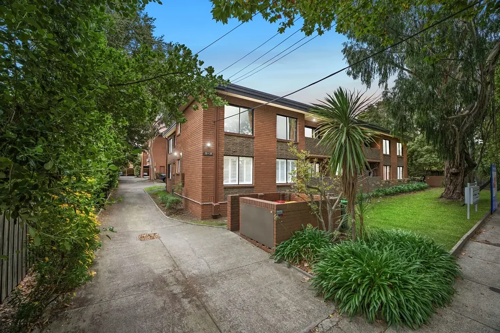 14/23 Albion Road, Box Hill, VIC 3128