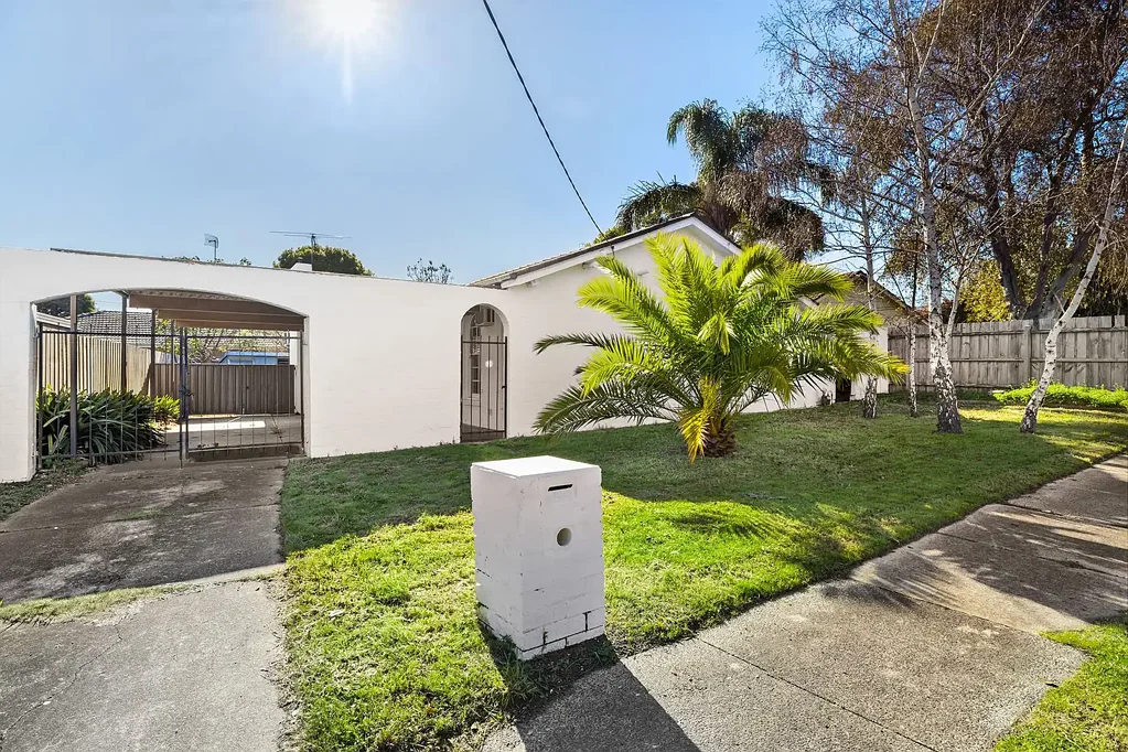 Frankston 3 Bedroom The Brief: Vibrant Lifestyle