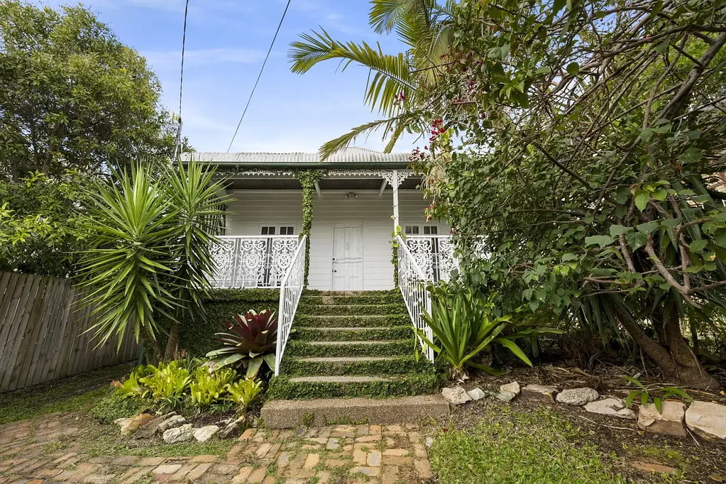 Character Family Home, with Private Gardens & Terrace