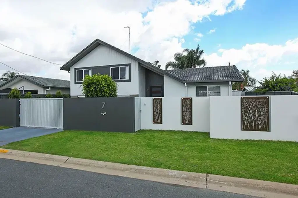 Exquisite Waterfront Living in Broadbeach Waters - Your Oasis Awaits!