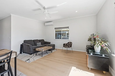 3/4 Bosley Street, Sunset Beach, WA 6530, 3房, 1浴, House
