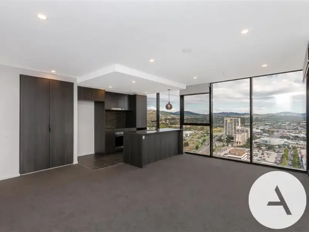 Stunning 2-Bedroom Apartment on the 21st Floor of Grand Central!