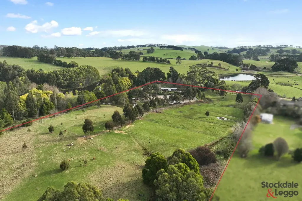 Mirboo North A WORLD OF OPPORTUNITY ON 20 ACRES