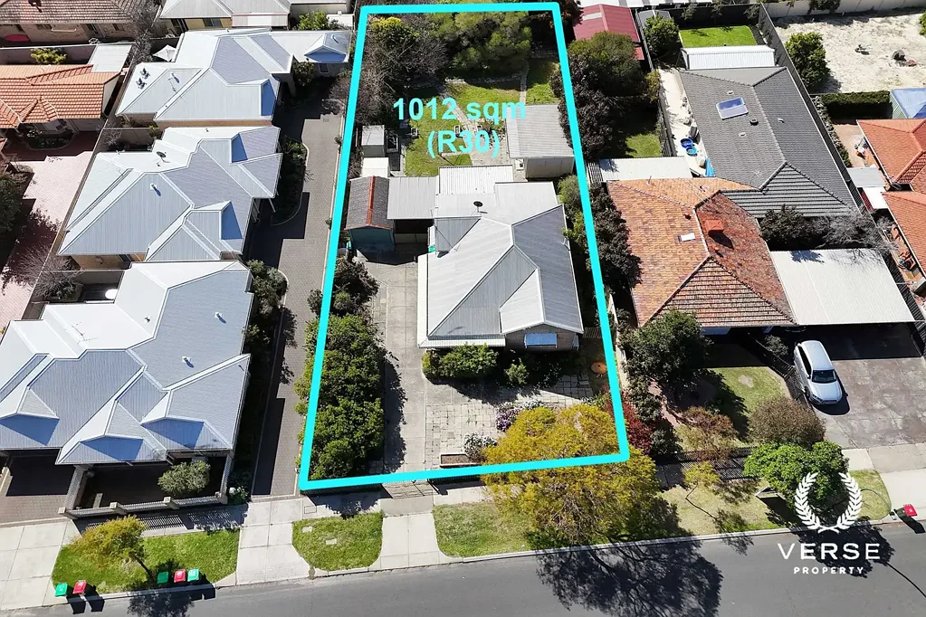 East Victoria Park 4Moenga A Charming Character home with ample development possibilites.