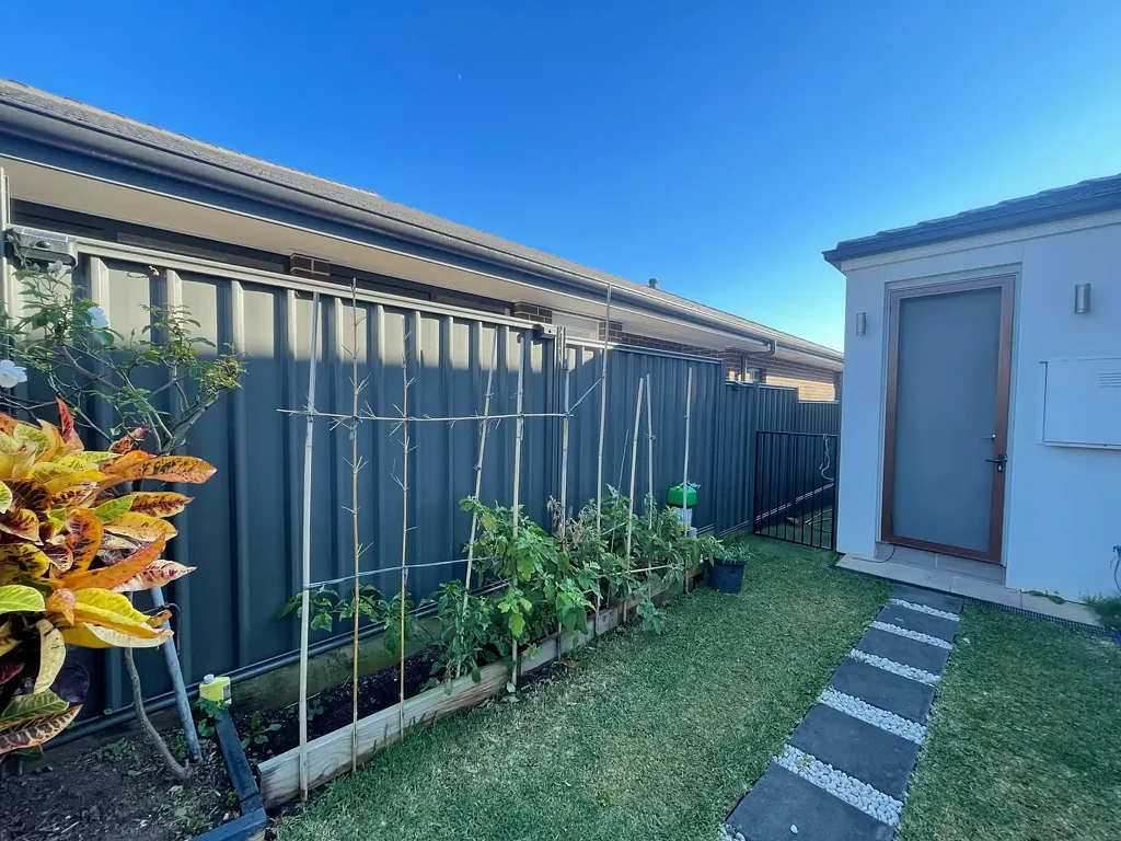 Modern & Private 1 Bedroom Granny Flat