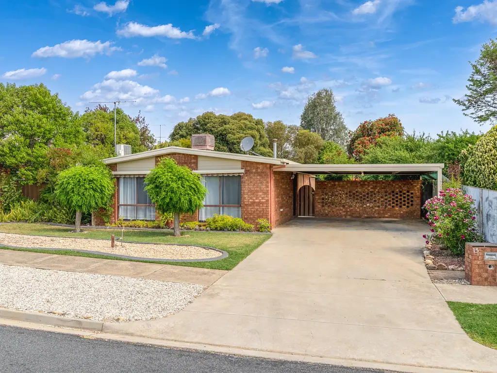15 Russell Avenue, Wangaratta, VIC 3677