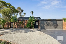 8 Mungana Court, Taylors Lakes