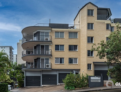 1/49 Verney Street, Kings Beach, Sunshine Coast, 3 Bedrooms, 1 Bathrooms, House