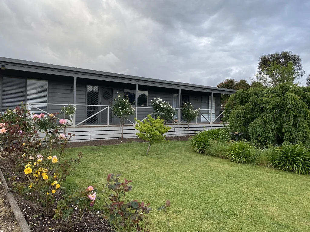4 Chisholm Drive, Lancefield, VIC 3435
