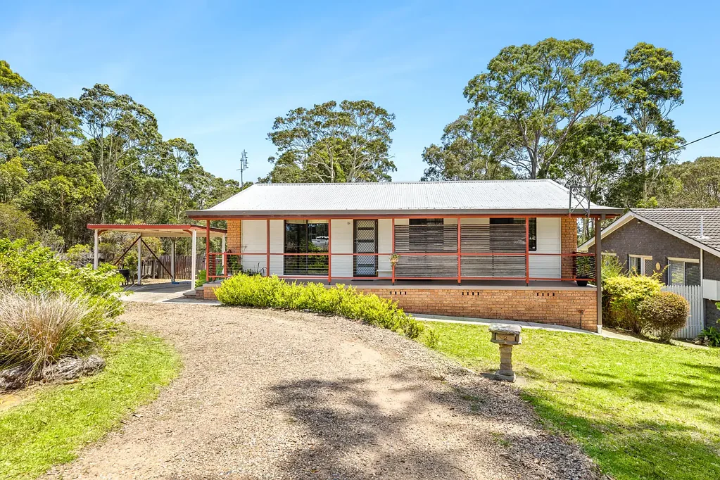 2 Headland Grove, Moruya Heads, NSW 2537