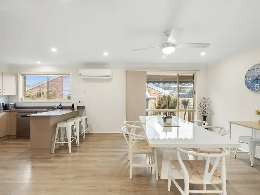Nelson Bay 3Kwarto CBD Fringe meets Immaculate Presentation.