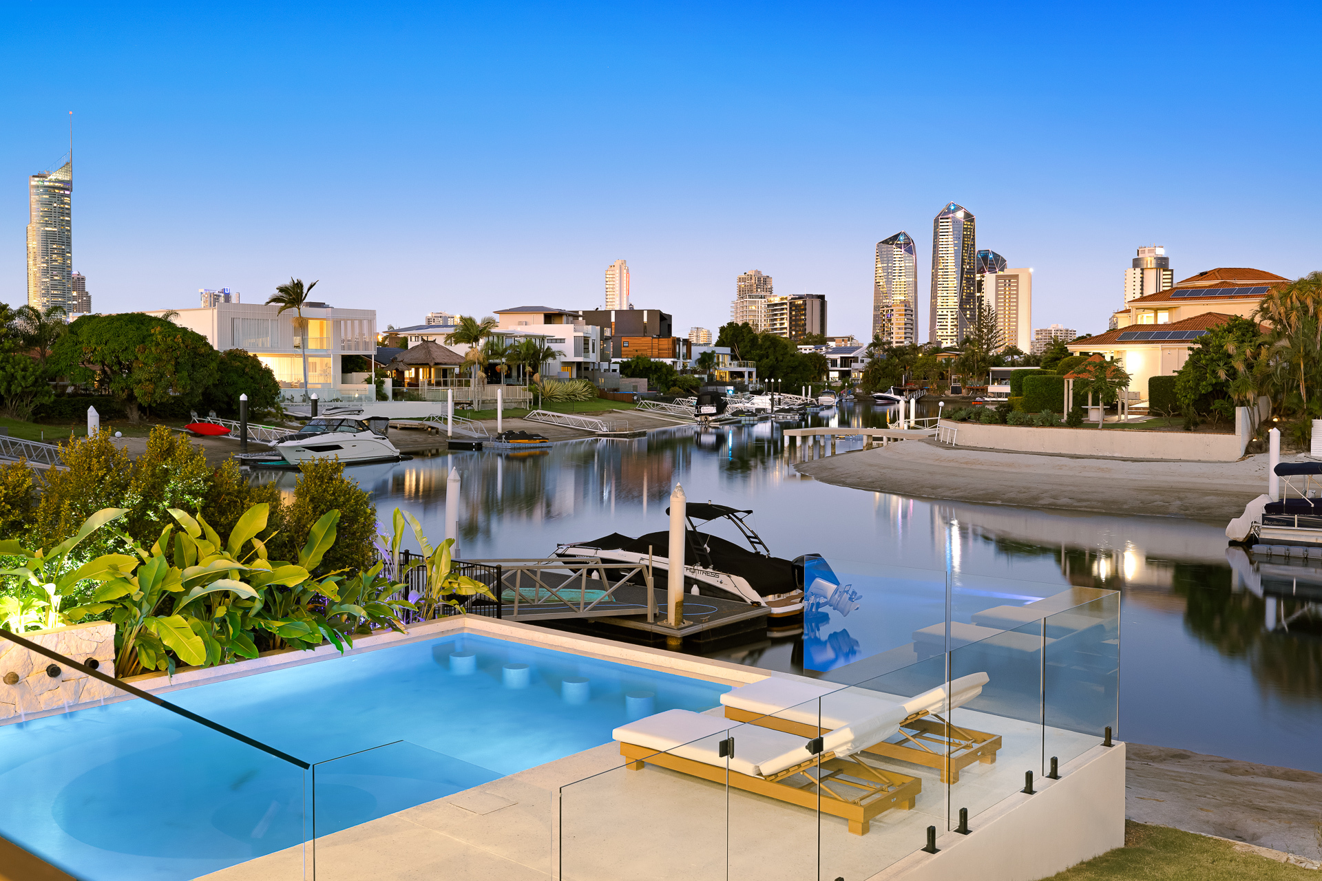 12 RIO VISTA BVD, BROADBEACH WATERS QLD 4218, 0房, 0浴, House