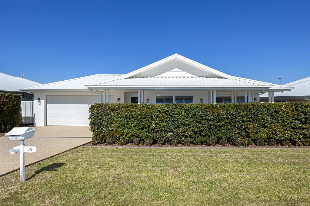 Gobbagombalin 4 Bedroom Modern, Spacious and Ready to move in.