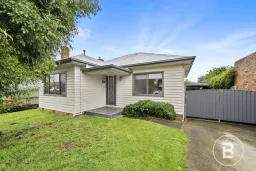 104 Walker Street, Sebastopol