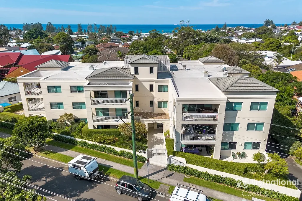 6/5 Station Street, Thirroul, NSW 2515