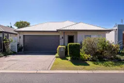 19 Pepper Tree Circuit, Maroochydore