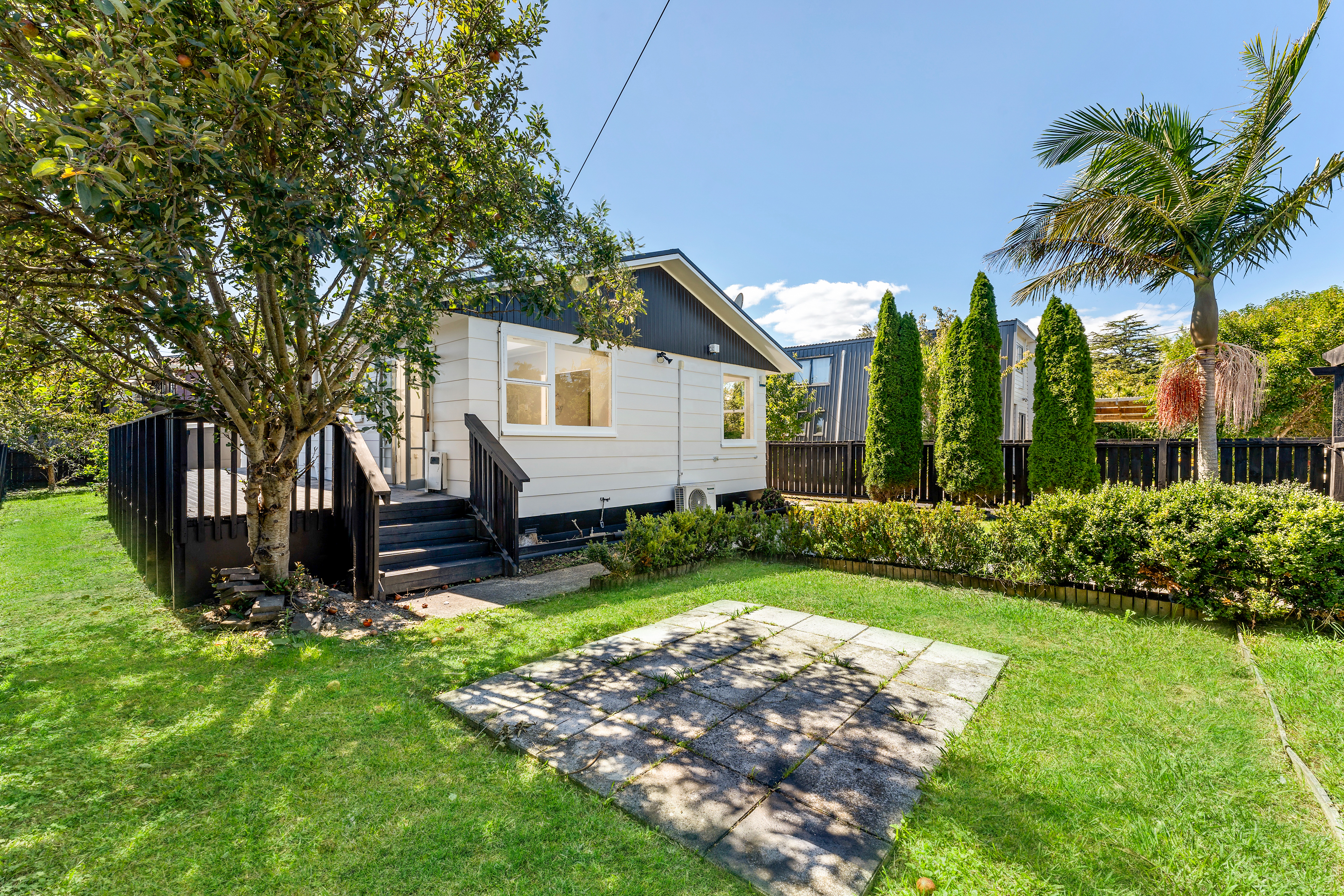 19 Ribblesdale Road, Henderson, Auckland - Waitakere, 3 कमरे, 1 बाथरूम, House