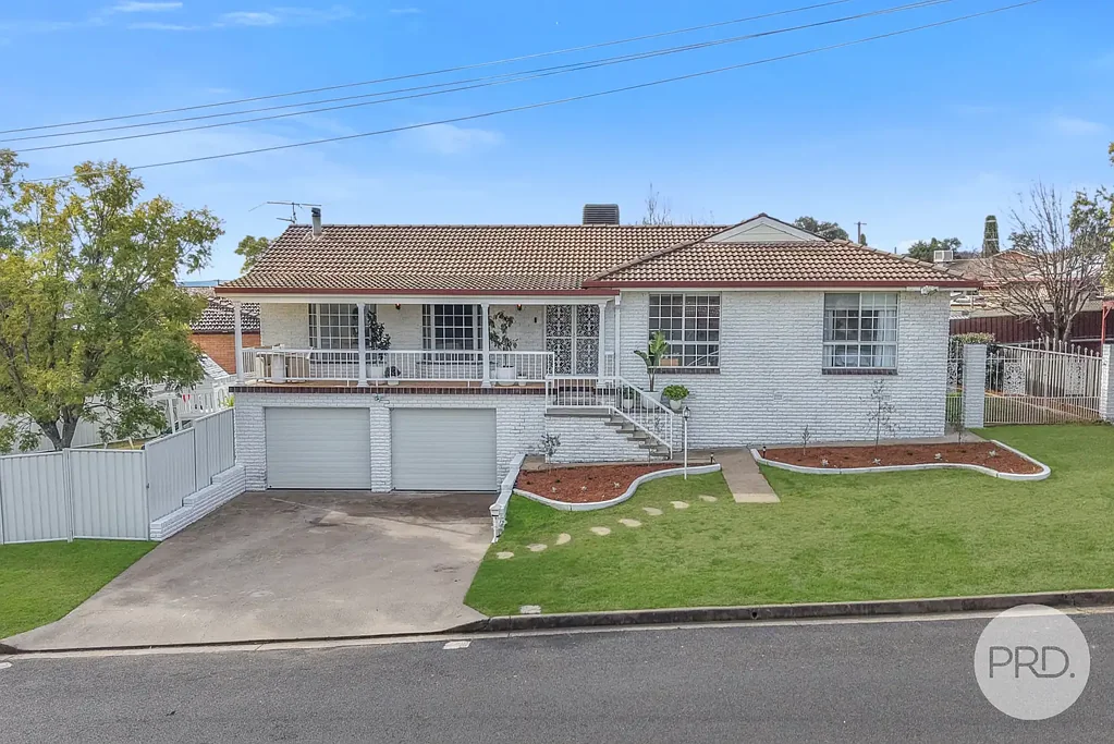 Tamworth 5ਬੈੱਡਰੂਮ Large Family Home on Kinarra!