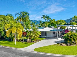 5 Thetford Close, Clifton Beach